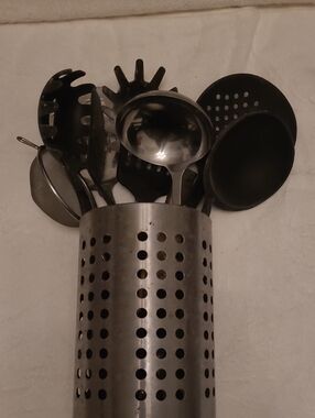 Stainless Steel Kitchen Utensil Set with Holder - Black/Silver